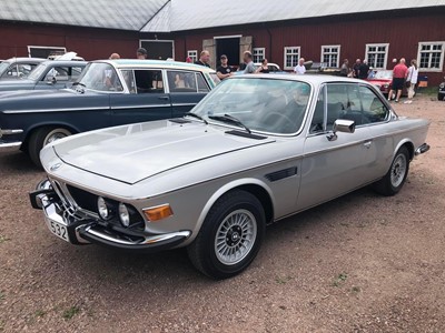 BMW 1975 års mod. 2 ägare Far och nu sonen.